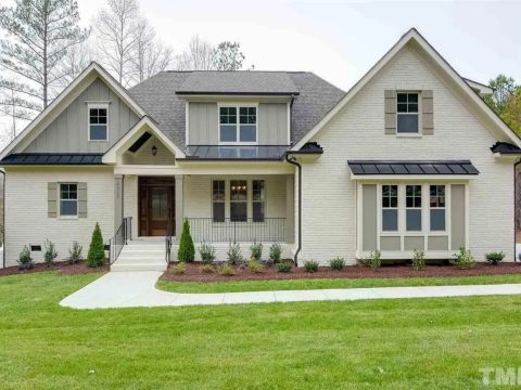Elegant house floor plan featuring 4 bedrooms and modern designs