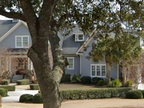 Expansive house Plan with 6 Baths, CAD Designs & Features