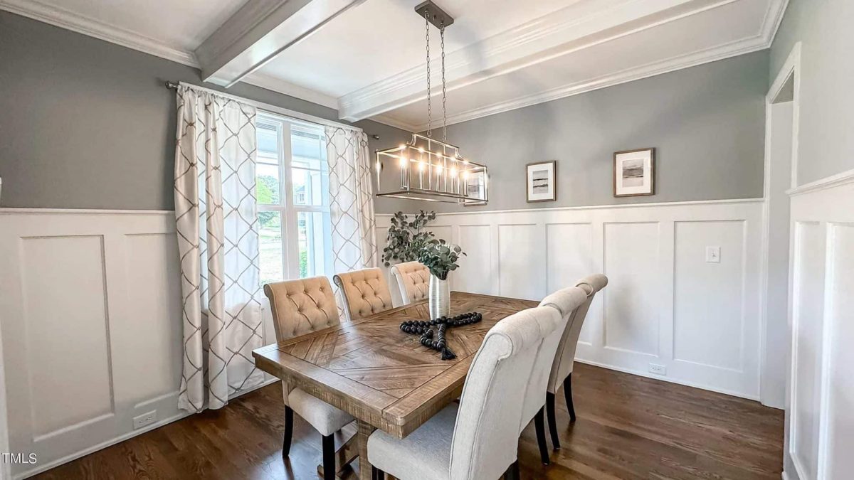 Explore Luxury house Plan with Blueprint: 4 Bed, 4 Bath Designs