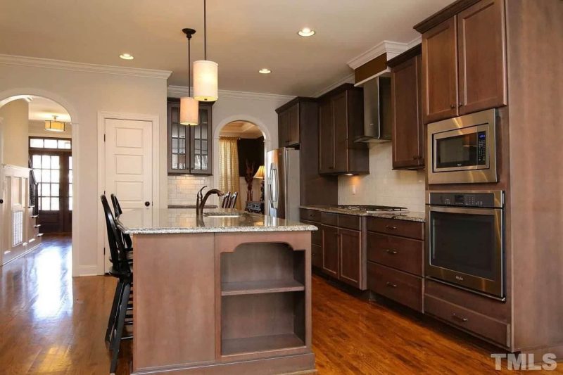 Functional 5-Bedroom CAD house Plan With Bonus Features