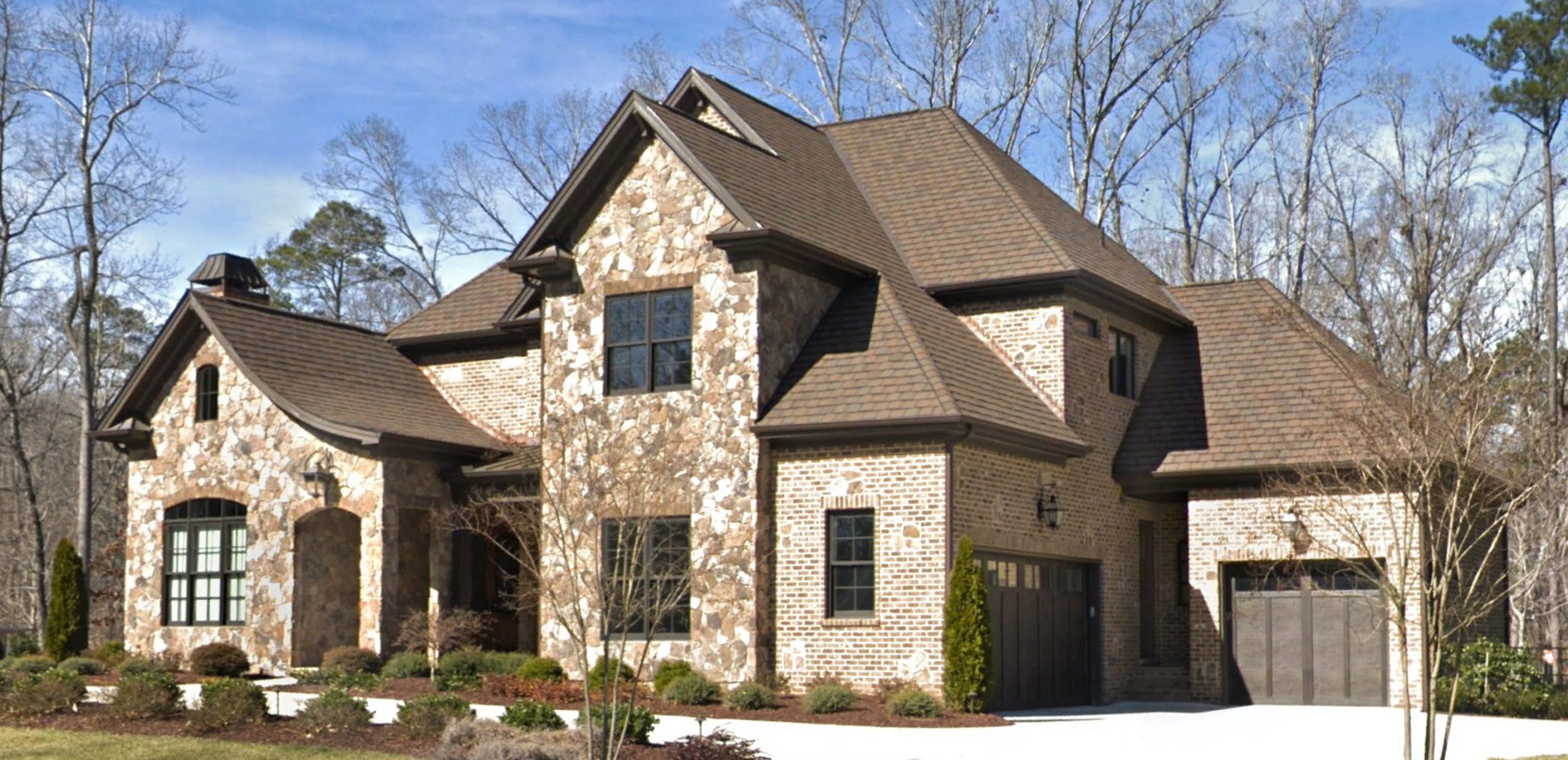 Luxurious house Plan with Detailed Blueprint Designs