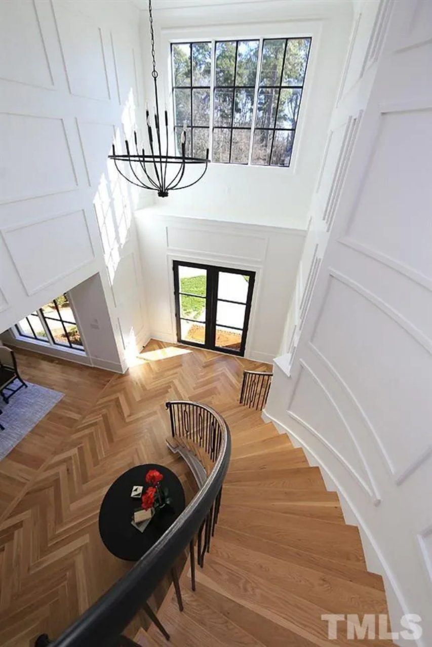 Luxurious house Plan with Floor Plans,CAD Blueprints,and Designs
