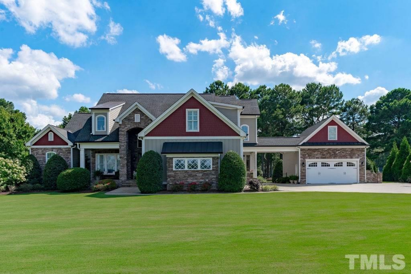 Custom Floor Plan with 4 Bedrooms