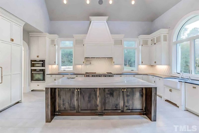 Luxury house Plan: 8043 Sq Ft, 4 Beds, 4 Baths, 3-Car Garage