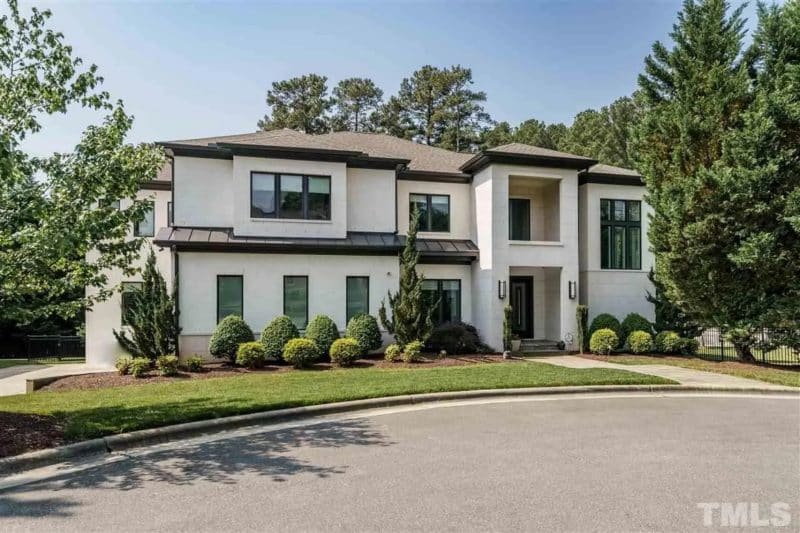 Luxury Modern house Plan with Spacious Floor Plan & CAD Designs