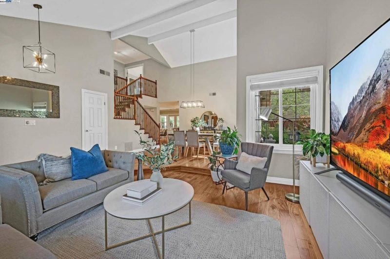 Mediterranean house Plan with 3 Floors and 4 Bedrooms