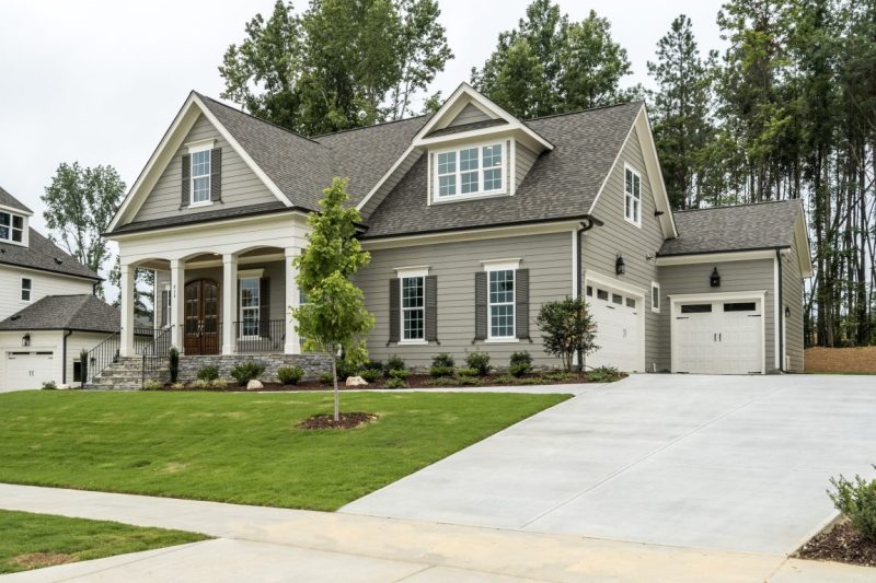 Modern 4-Bed house Plan with CAD Designs & Open Floor Plan