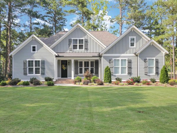 Modern Craftsman house Plan with CAD Designs and Blueprint