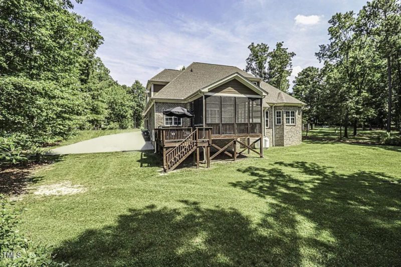 Modern Craftsman house Plan with Detailed Blueprint