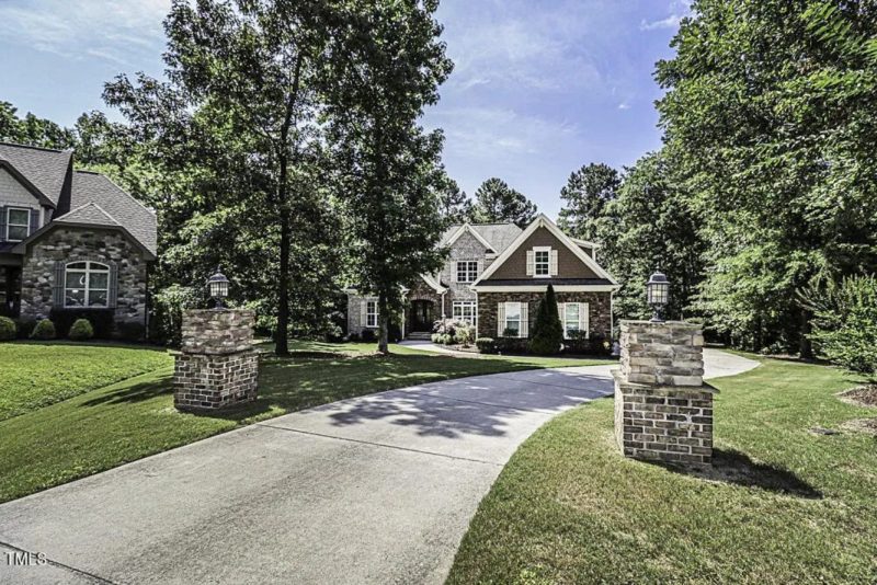 Modern Craftsman house Plan with Detailed Blueprint