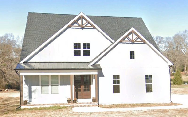 Modern Farmhouse house Plan with 2 Stories and Spacious Design