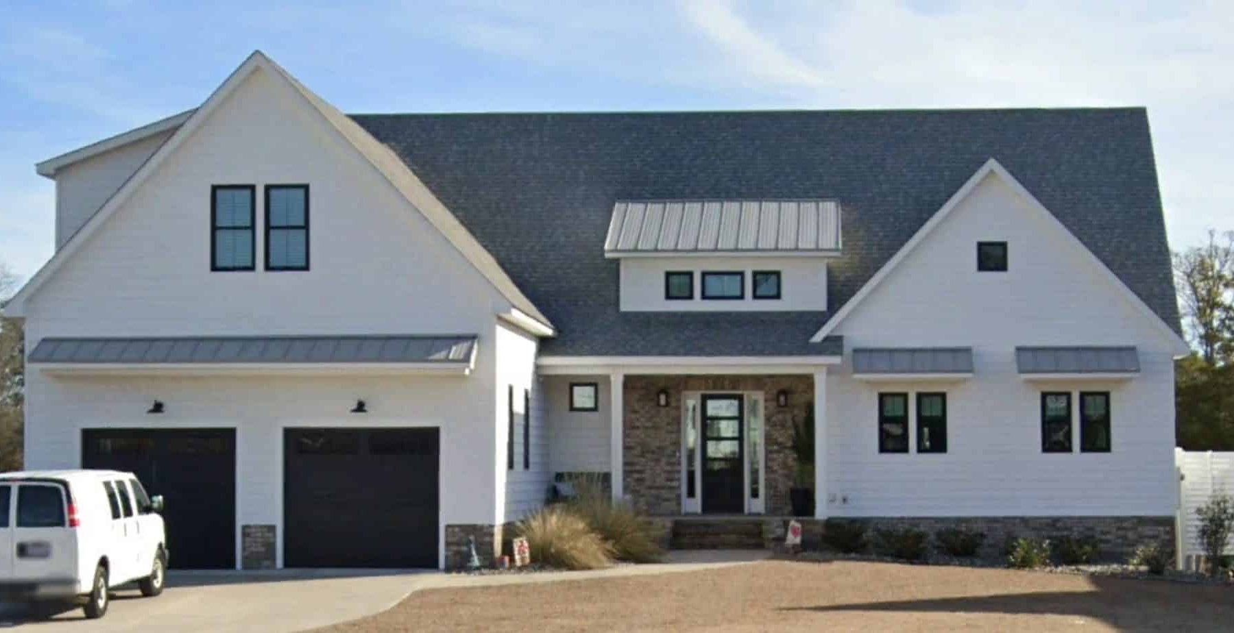 Modern Farmhouse house Plan with CAD Designs & Blueprint
