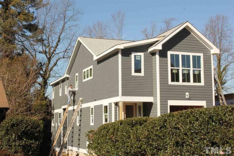 Modern Suburban house Plan with Spacious 2-Story Design