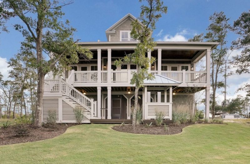 Ownerfully Designed Coastal Floor Plan with 3 Beds & 3 Baths