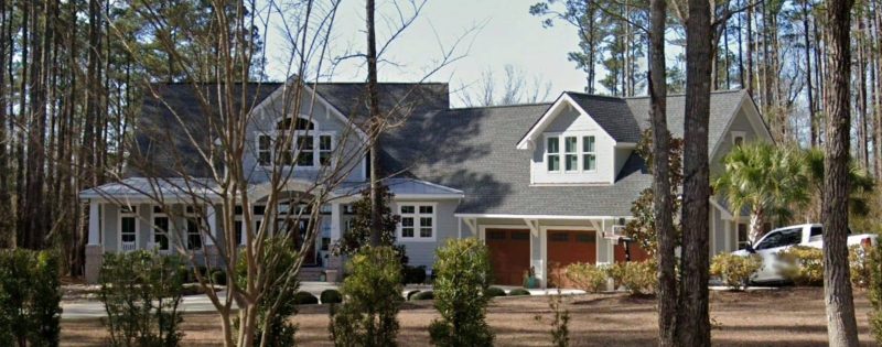 Spacious 2-Story house Plan with Garage & Outdoor Features - CAD Designs