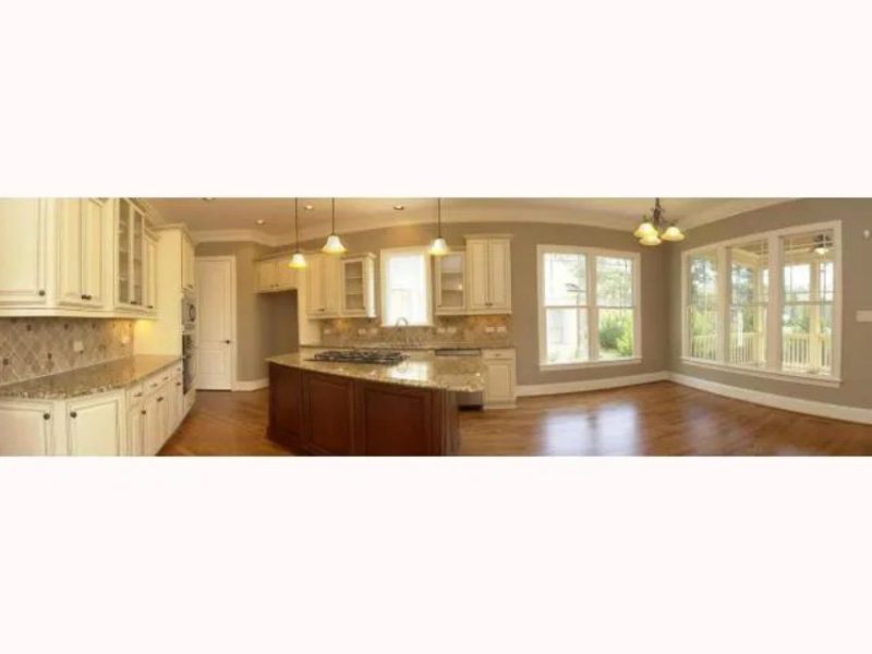 Spacious 4-Bedroom house Plan with 2-Story Traditional Design