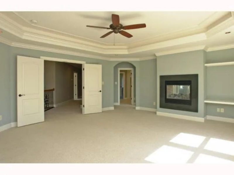 Spacious 4-Bedroom house Plan with 2-Story Traditional Design