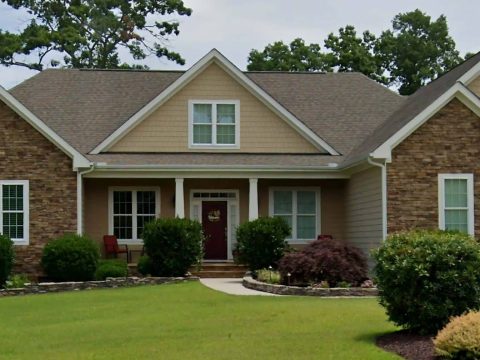 Spacious Craftsman house Plan with 1.5 Floors and CAD Designs
