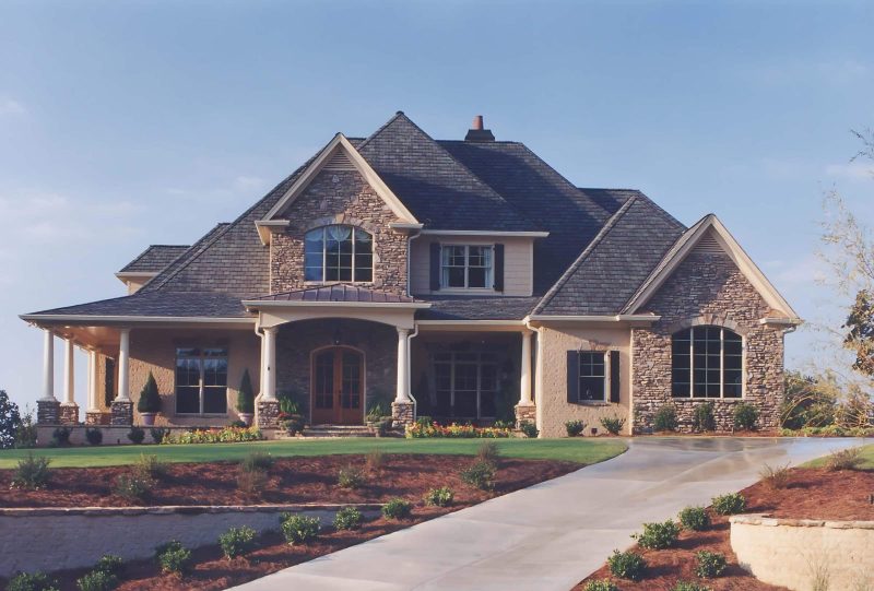 Spacious house Plan with French Country Architecture Designs