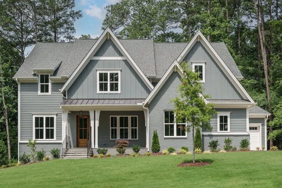 Spacious Traditional house Plan with 3 Floors and CAD Blueprint