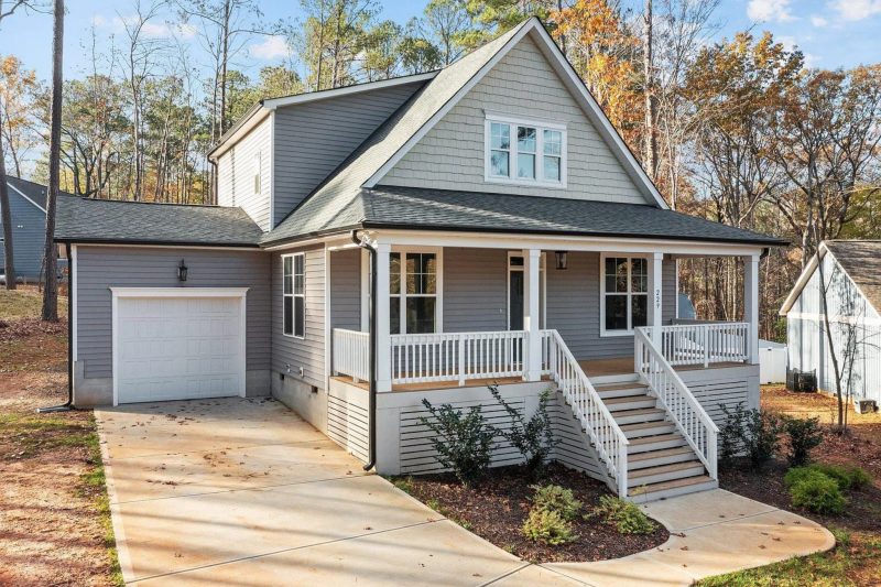 Stunning house Plan with Detailed Floor Plan and CAD Designs