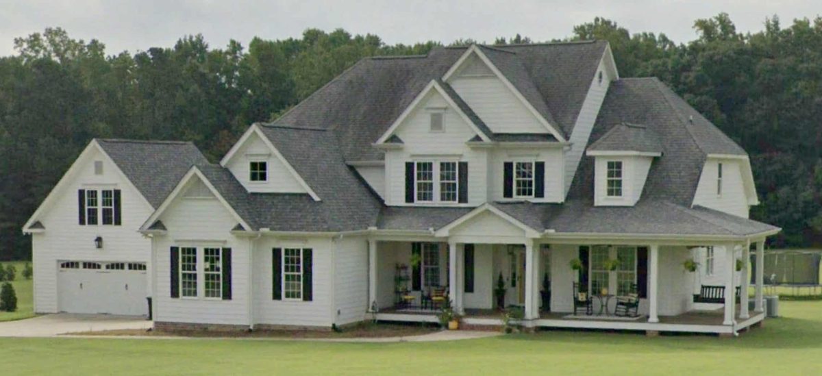 Traditional Farmhouse house Plan with Detailed CAD Designs