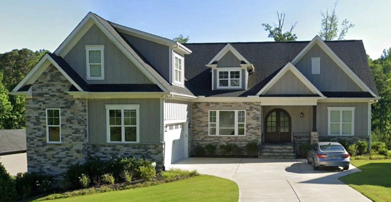 Traditional house Floor Plan with Spacious Design and CAD Details