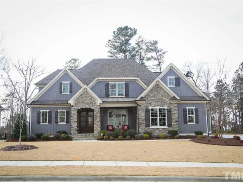 Traditional house Plan with CAD Designs and Detailed Blueprints