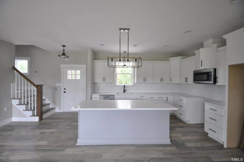 Charming 2-Story house Design with Modern CAD Floor Plan