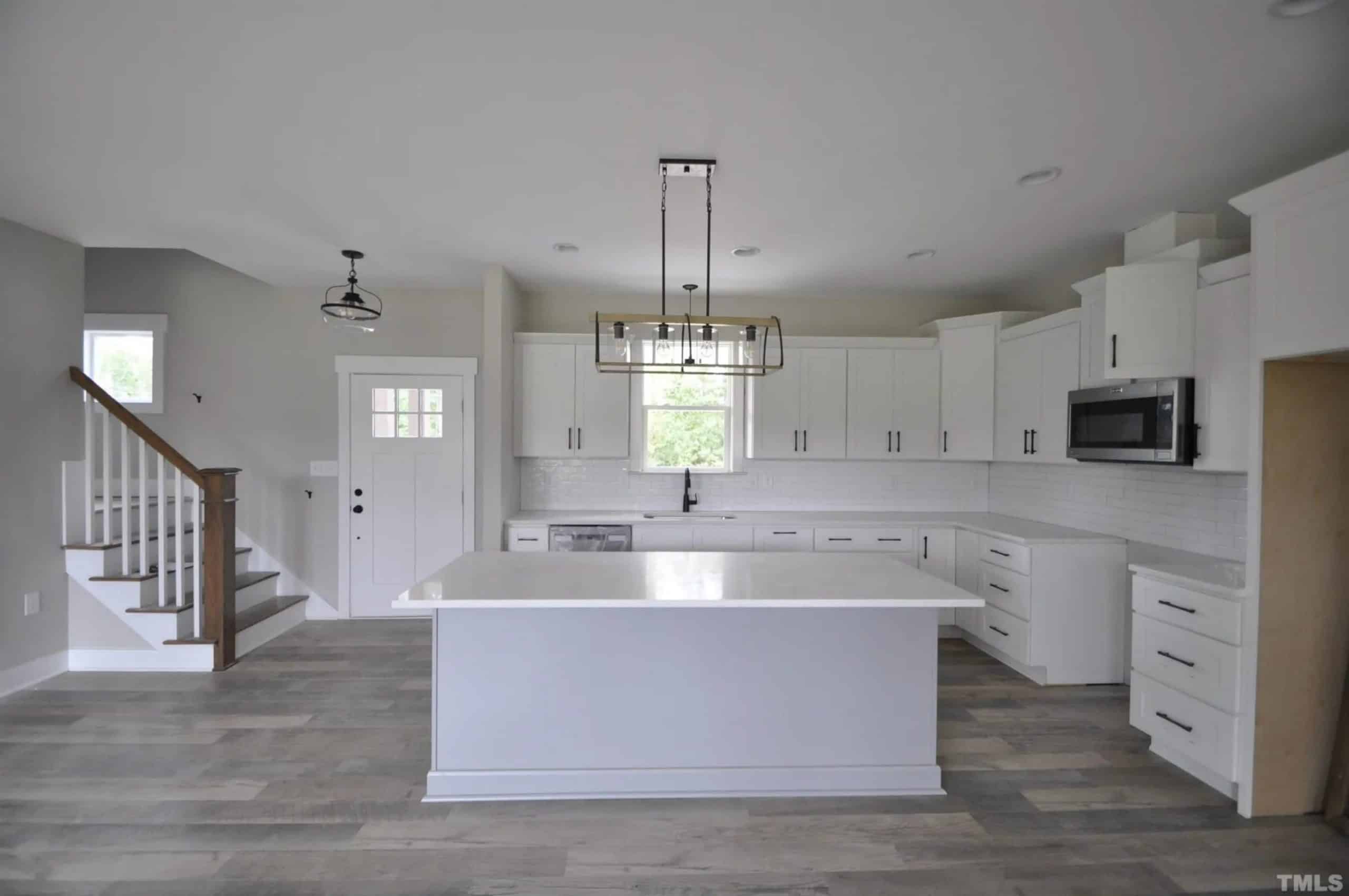 Charming 2-Story house Design with Modern CAD Floor Plan