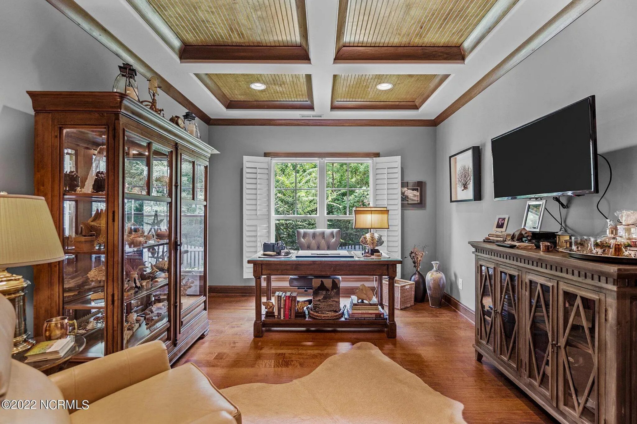 Craftsman house Floor Plan: 4 Bed,3 Bath,2-Story Blueprint