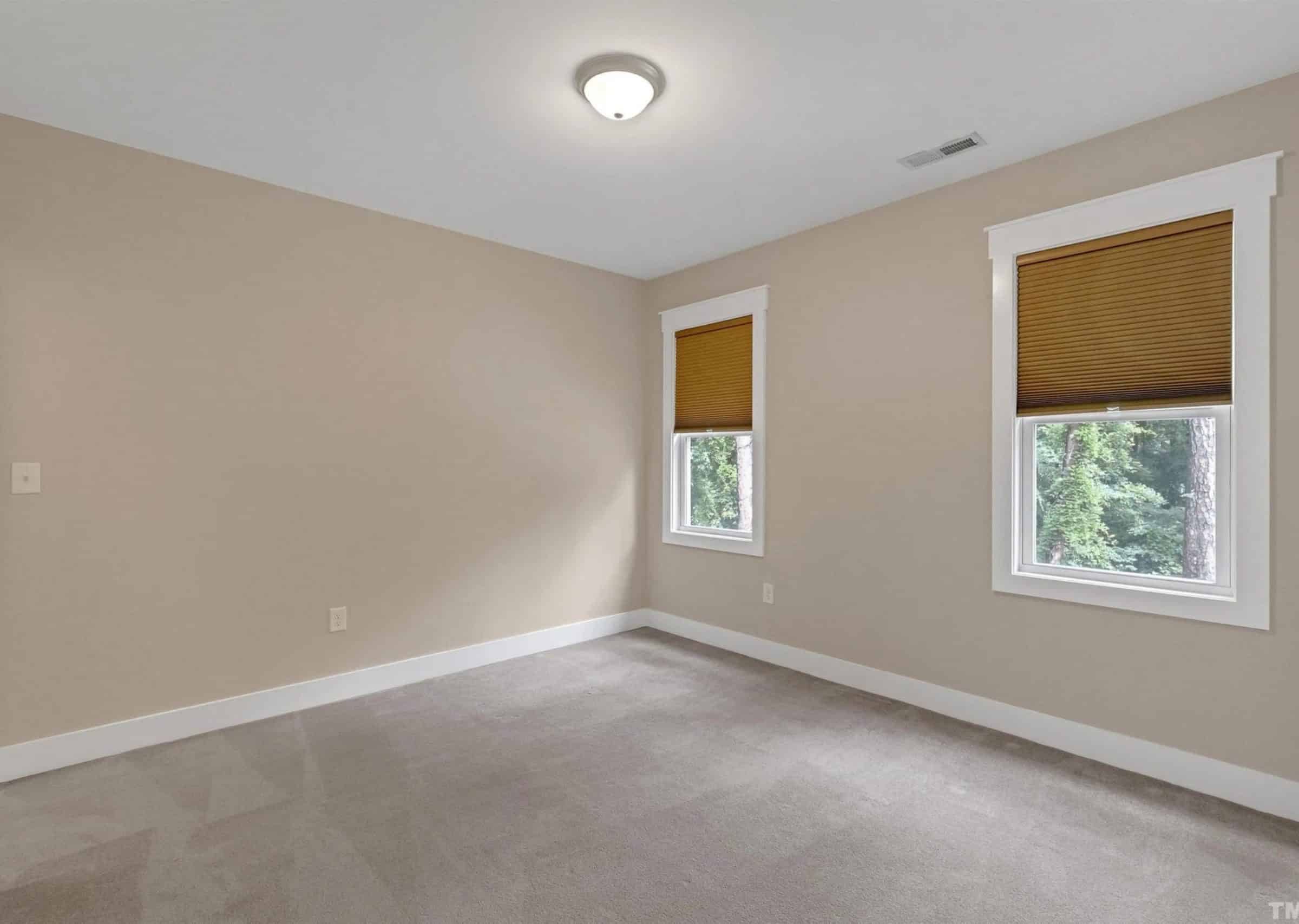 Craftsman house Floor Plan: Spacious Design & Quality Features