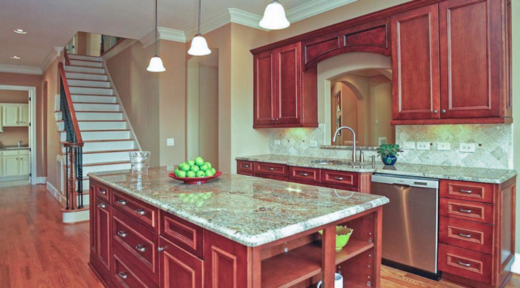 Spacious house Plan Featuring 3 Bedrooms,Blueprint & CAD