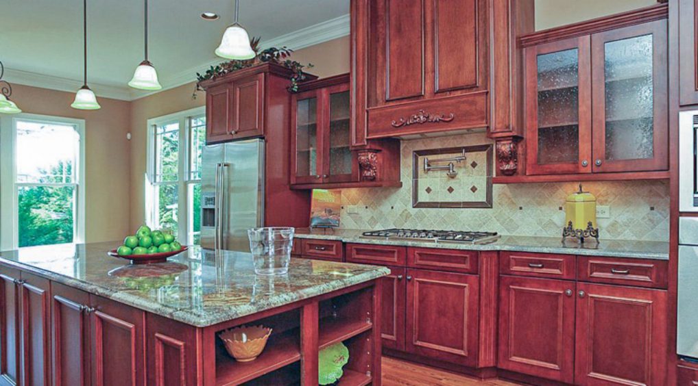 Spacious house Plan Featuring 3 Bedrooms,Blueprint & CAD