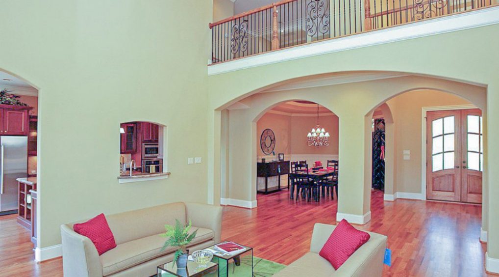 Spacious house Plan Featuring 3 Bedrooms,Blueprint & CAD