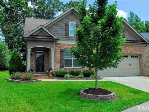 Beautiful 2-Story Home Plan with Traditional Craftsman Style