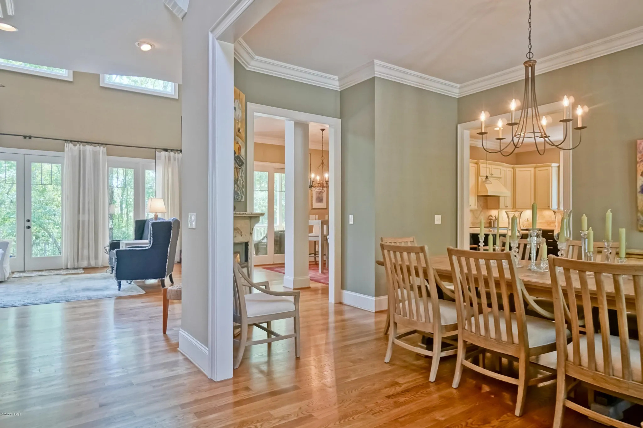 Charming 2-Story House Plan with 3 Beds, CAD Blueprint, and Craftsman Design