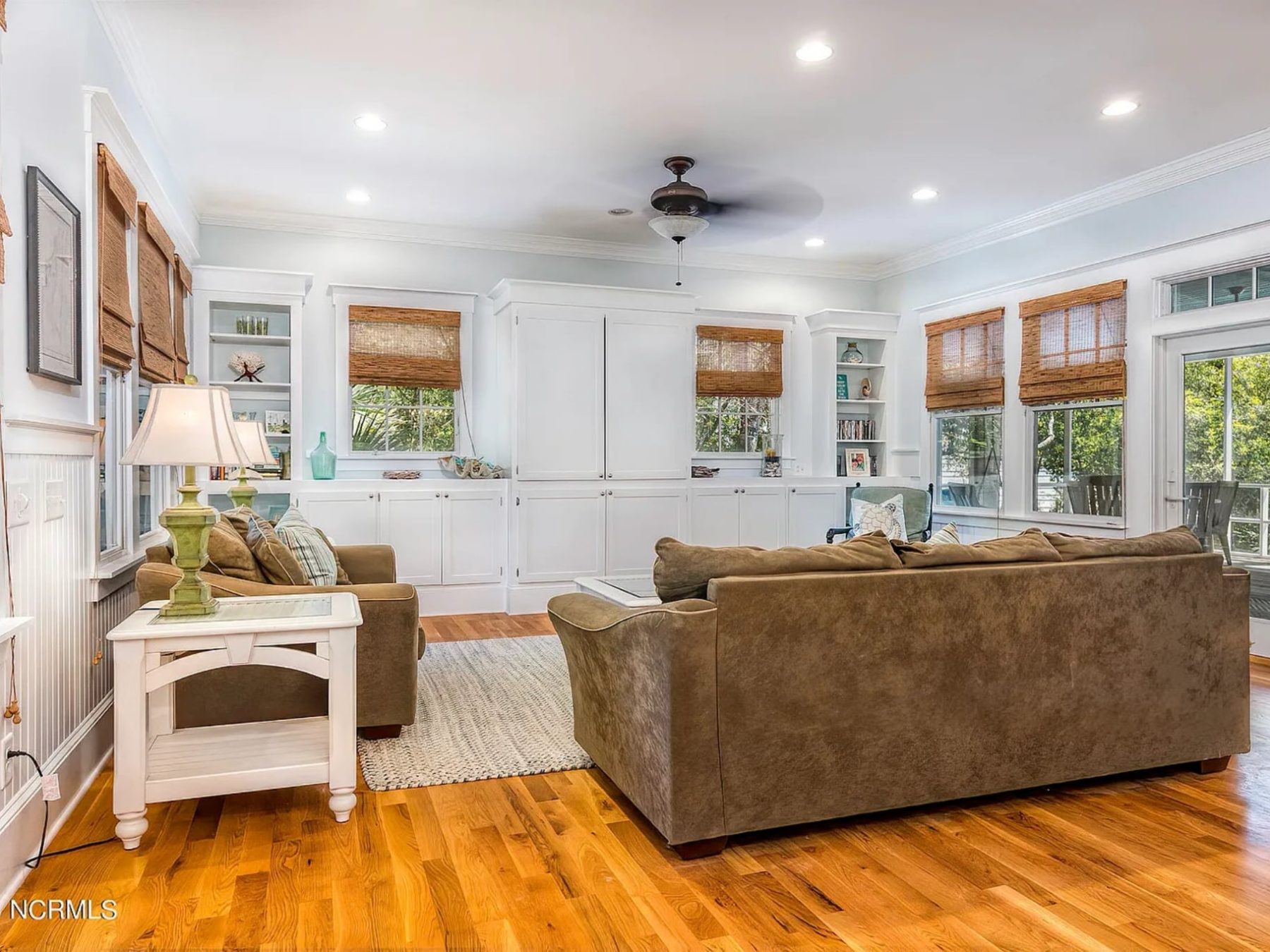 Spacious 5-Bedroom Beach Home Floor Plan with CAD Designs