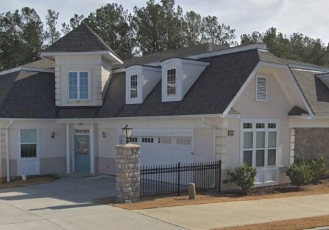 Spacious Duplex Home Plan with 83' x 62' Design and Southern Charm