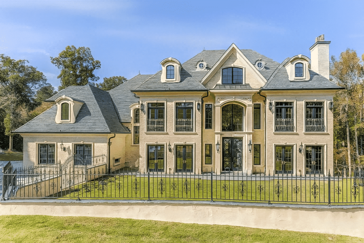 Luxury-house-Plan-Victorian