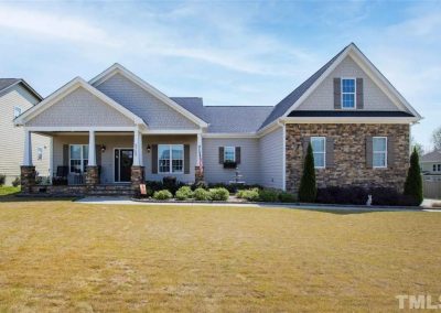 Spacious-3-Bedroom-Home-Plan-with-Blueprint-and-CAD-Designs (1)